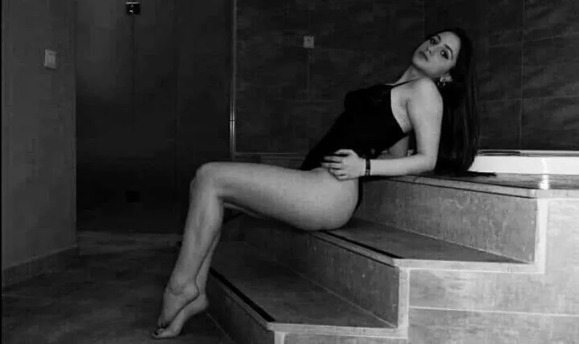 Ariana Paradise escort Hamburg