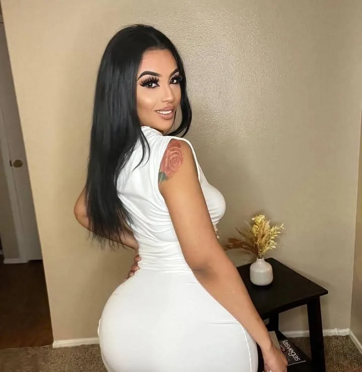 Laura escort Hamburg